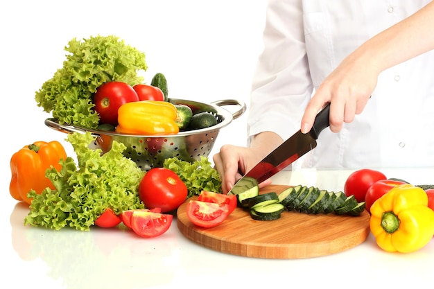 Kucharz przygotowujący potrawę